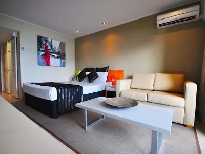 **** Appart hôtel Aquarius On The Beach Townsville Australie