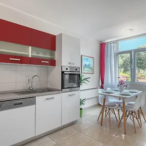 https://matijas-apartment.in-istria.net